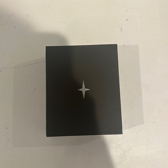 Zena sterling silver contemporary mini heart necklace 16.5” - Picture 1 of 7